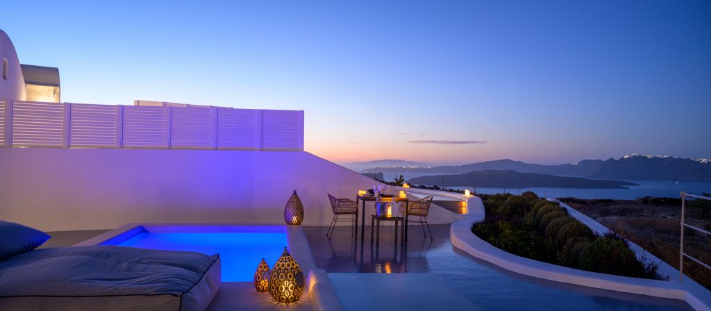 Honeymoon Suites with private pool
